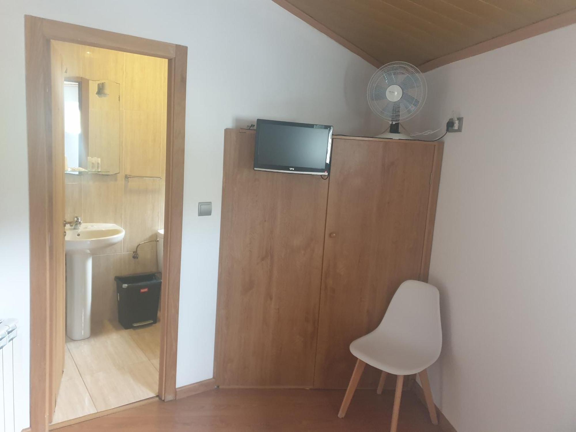 Hostal Cruce Villafranca Del Bierzo Luaran gambar